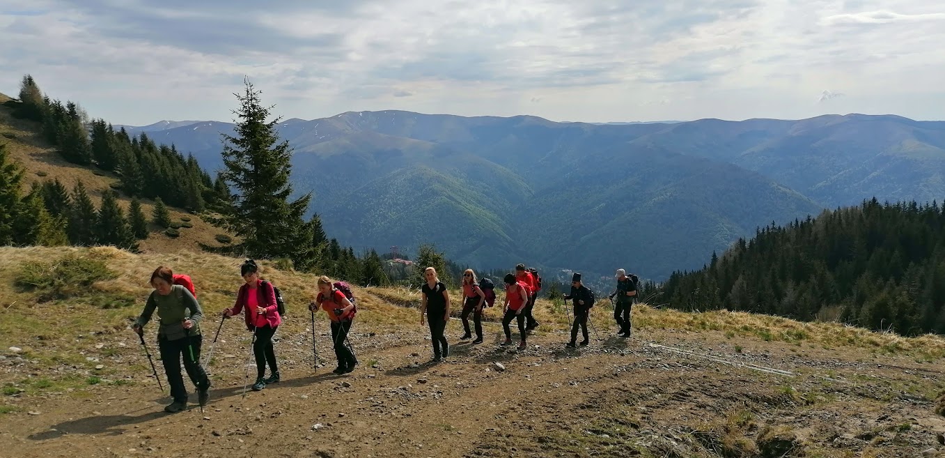 excursie-munte-coltii-lui-barbes-varful-cu-dor-oxigentour-ro